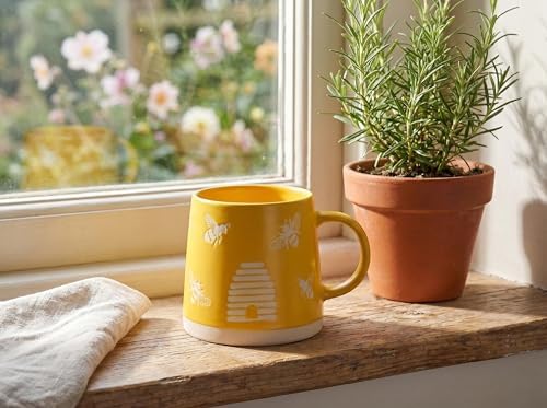 Abbott Collection Wide Base Mug with Bees - Image 3