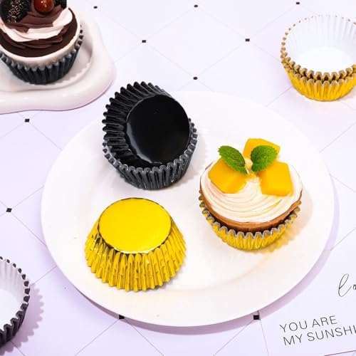 JarThenaAMCS 200Pcs Black Gold Foil Cupcake Liners Graduation Foil Metallic Baking Cups Cupcake Wrappers Muffin Liners for 2026 Class New Year Holiday Party Supplies - Image 4