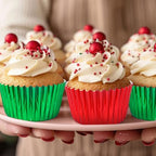 JarThenaAMCS 200Pcs Christmas Foil Cupcake Liners Xmas Red Green Foil Metallic Baking Cups Cupcake Wrappers Muffin Liners for Holiday Party Supplies - Image 7