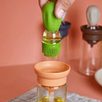 TINMIX Oil Dispenser with Brush - Image 7