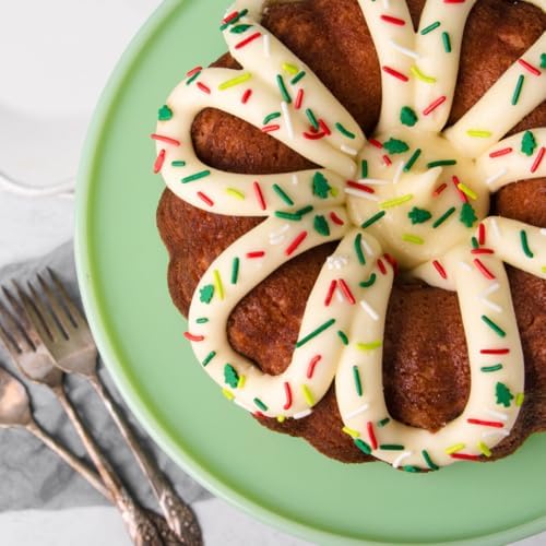 Sweets Indeed Holiday Sprinkle Mix, Bulk, 19.22 oz - Image 4