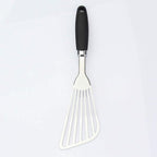 304 Stainless Steel Fish Spatula, Non-Slip Ergonomic Handle Slotted Spatula - Image 4