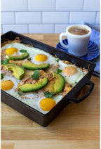 Lodge Cast Iron Casserole Pan - Image 9