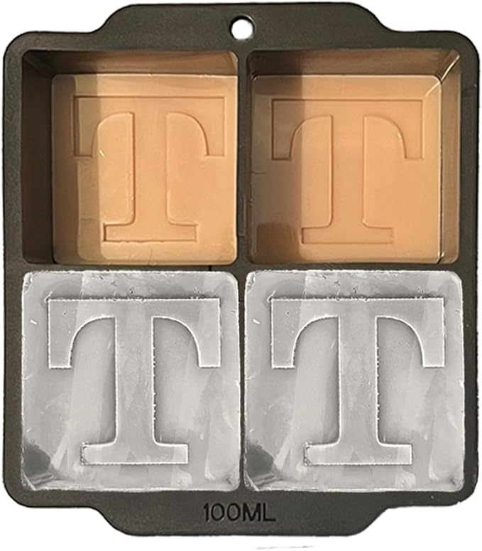 Monogrammed Ice Cubes Mold by ZX