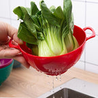 Heavy Duty 6 Inch Food Colander, Large Capacity Vegetable Strainer - Image 4