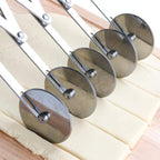 5 Wheel Pastry Cutter, Stainless Pizza Slicer, Expandable Pizza Slicer - Image 7
