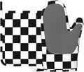 Checkerboard Oven Mitt and Pot Holder by Unknown