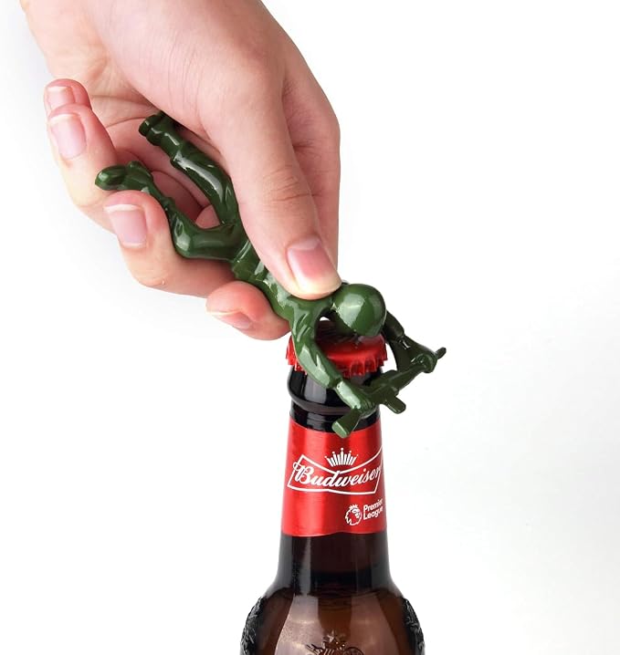 2pc-Creative 3D Army Man Bottle Opener, Unique Easy Opening Bottle Opener - Image 2