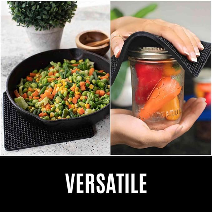 BPA-Free Soft Silicone 4 Piece Oven Mitts & Trivets Set - Image 2