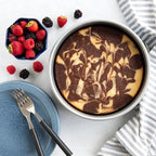 Nordic Ware Brilliant™ Colorful Bakeware 9-Inch Round Pan, Nonstick made - Image 2