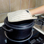 Alselo Silicone Pot Holders Set of 3 Heat Resistant & Non Slip Potholders - Image 5