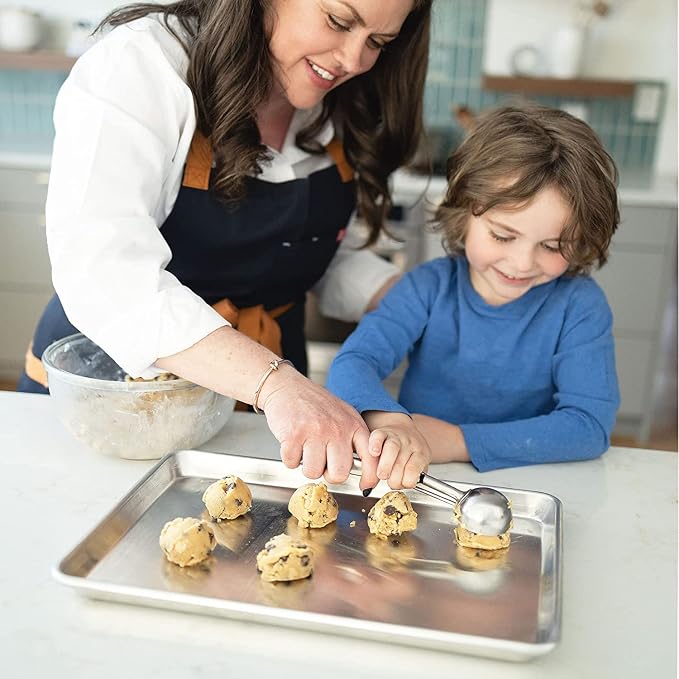 KITCHENATICS Quarter Sheet Baking Pans, 1060 Solid Aluminum Cookie Sheet Set - Image 9