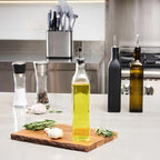 Restaurantware RW Base 16.9 Ounce Olive Oil Dispenser 1 Kitchen Oil Dispenser - Image 3
