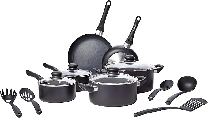 Amazon Basics Ceramic Non-Stick Cookware 15-Piece Set, Pans and Utensils by AmazonBasics