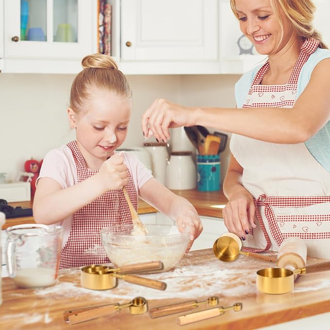 Gold Measuring Cups and Spoons Set - Image 5