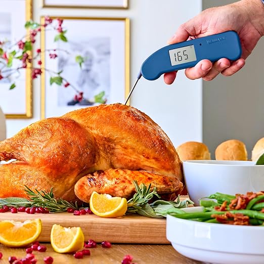 ThermoWorks Thermapen ONE, No. 1 Recommended Instant-Read Thermometer - Image 3