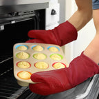 BPA-Free Silicone Oven Mitts Ultra Heat Resistant up to 500°F - Image 8