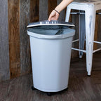 IRIS USA Pet Food Storage Container 25 lbs, Premium 60% Improved Airtight Seal - Image 4