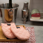 Pink Silicone Oven Mitts & Pot Holders Set - Image 7
