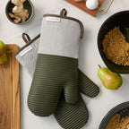 KITCHENAID® Evergreen Design Series Herringbone Ribbed Soft Silicone Oven Mitts - Image 3