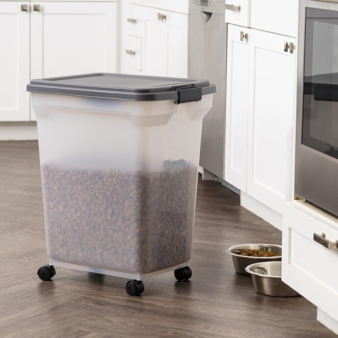 IRIS USA Dog Food Storage Container 58 lbs, Attachable Wheels, & Included Scoop - Image 4