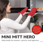 Disney Oven Mitts 2-Pack - Image 2