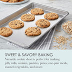 Chicago Metallic Commercial II Traditional Uncoated True Jelly Roll Pan - Image 4
