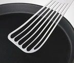 New Star Foodservice 43068 Wood Handle Fish Spatula, 6.5" Blade - Image 6