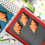 Silicone Baking Mat with Microperforated, Reusable Air Mesh Silicone Mat - Image 9